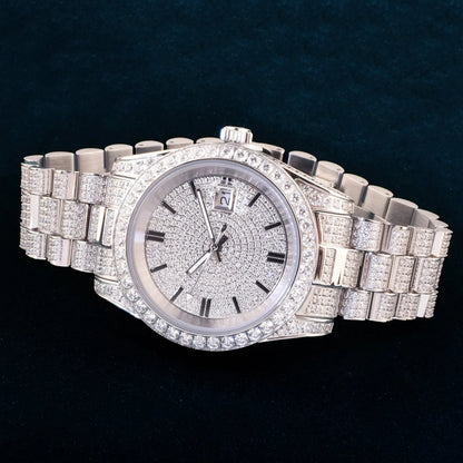 CUC WH213 Quartz Wristwatch – Stainless Steel, 5 Bar, Hardlex - Winter Seller Hub